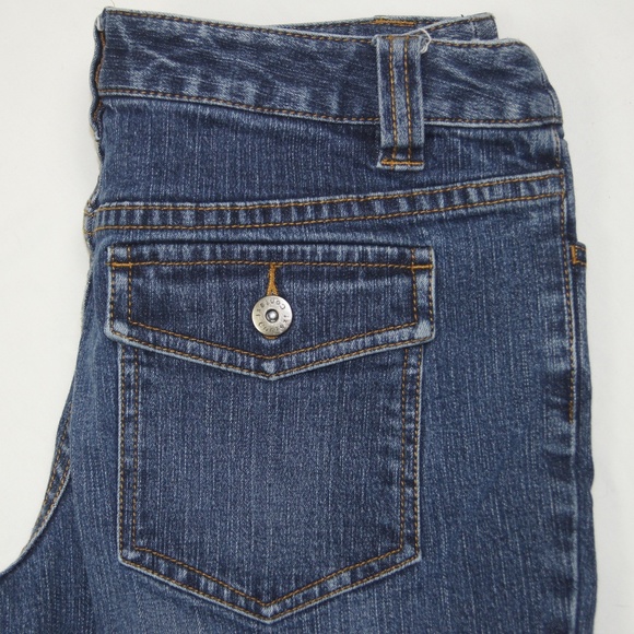 womens jeans with back flap pockets